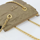 PRADA Schoudertas met kettingband Nylon Beige Goud Auth bs34053-6