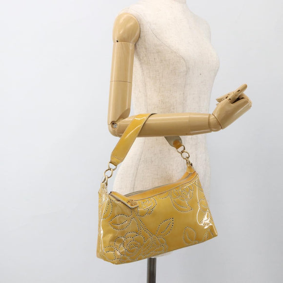 CHANEL Shoulder Bag Patent Leather Yellow Gold CC Auth bs34234