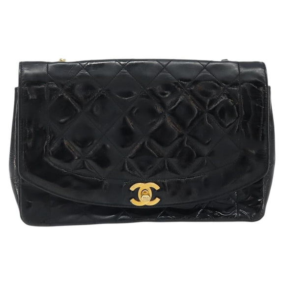 CHANEL Diana 25 Matelasse Chain Bag Patent Leather Black Gold CC Auth bs34314