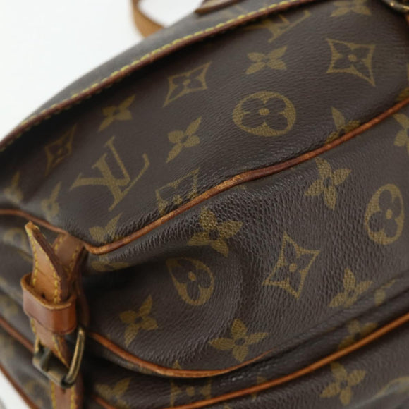 LOUIS VUITTON Monogram Saumur 30 Shoulder Bag M42256 LV Auth bs34502