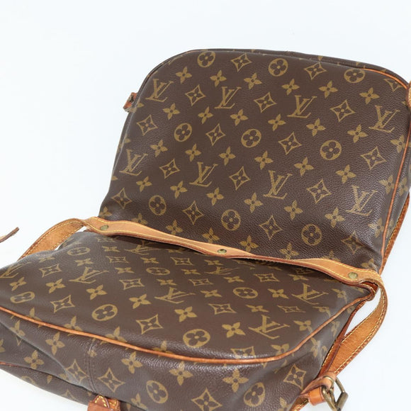 LOUIS VUITTON Monogram Saumur 30 Shoulder Bag M42256 LV Auth bs34502