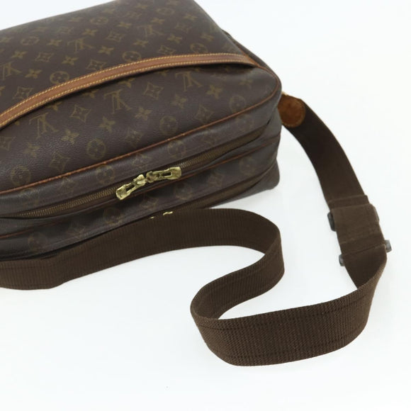 LOUIS VUITTON Monogram Reporter GM Shoulder Bag M45252 LV Auth bs34520