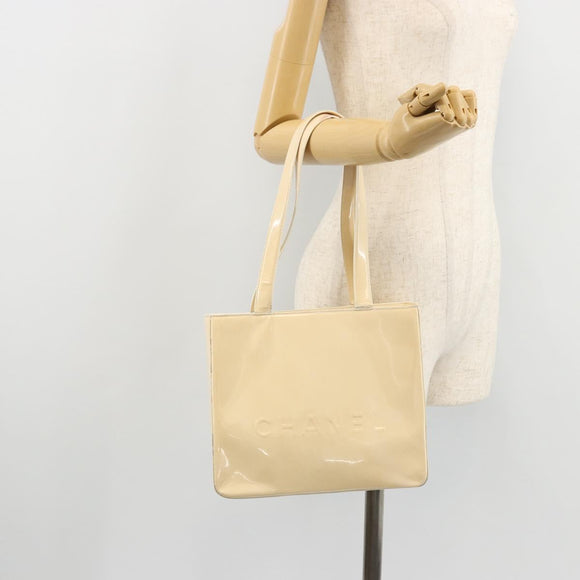 CHANEL Tote Bag Patent leather Ivory Gold CC Auth bs34540