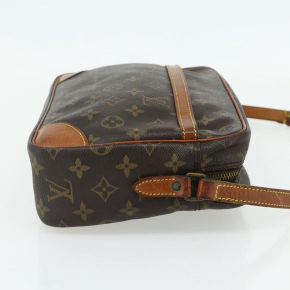 LOUIS VUITTON Monogram Trocadero 30 Shoulder Bag M51272 LV Auth bs34618
