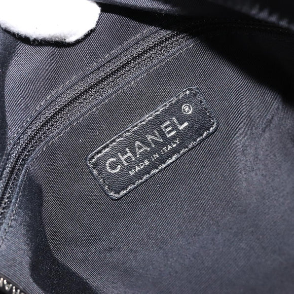 CHANEL Matelasse Hand Bag Patent leather Black Silver CC Auth bs34670