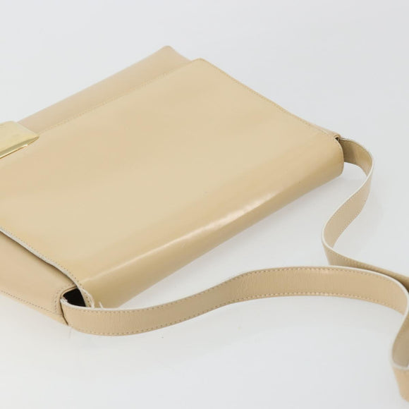GUCCI Shoulder Bag Patent Leather Ivory Gold 001 3444 1812 Auth bs34812