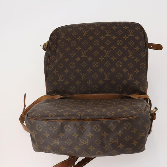 LOUIS VUITTON Monogram Saumur 35 Shoulder Bag M42254 LV Auth bs34826