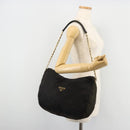 PRADA Schoudertas met Ketting Nylon Zwart Goud Auth bs34879A-23
