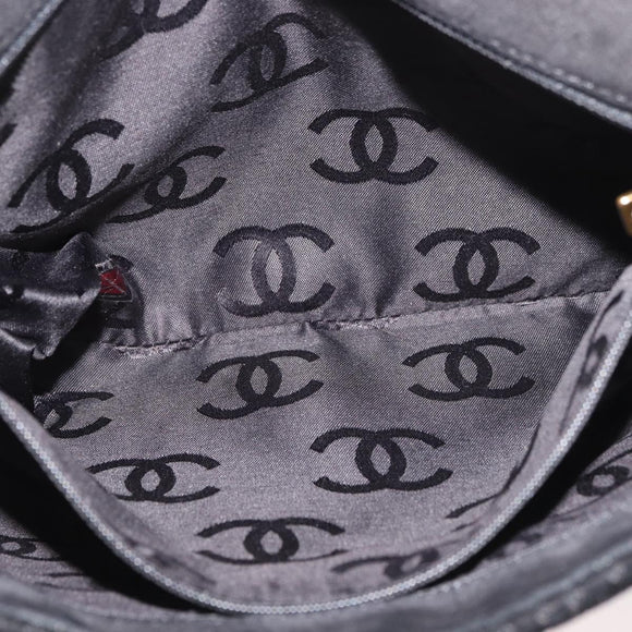 CHANEL Wild Stitch Chain Shoulder Bag Wildleder Schwarz Gold CC Auth bs34950A