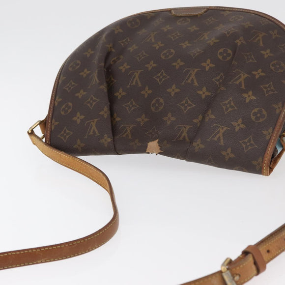 LOUIS VUITTON Monogram Menilmontant MM Shoulder Bag M40473 LV Auth bs34962