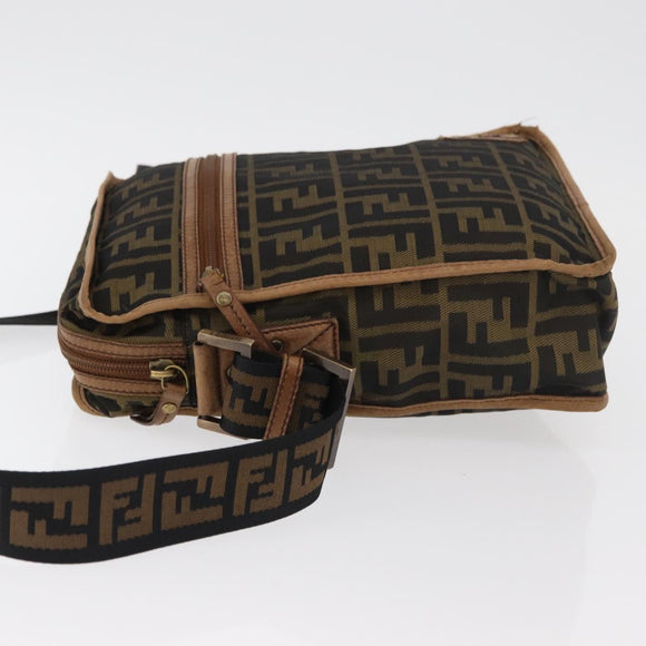 FENDI Zucca Canvas Shoulder Bag Brown Black Auth bs35004