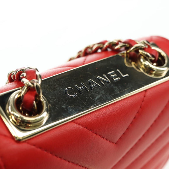 CHANEL V Stitch Shoulder Bag Lamb Skin Gold Red CC Auth bs35072M