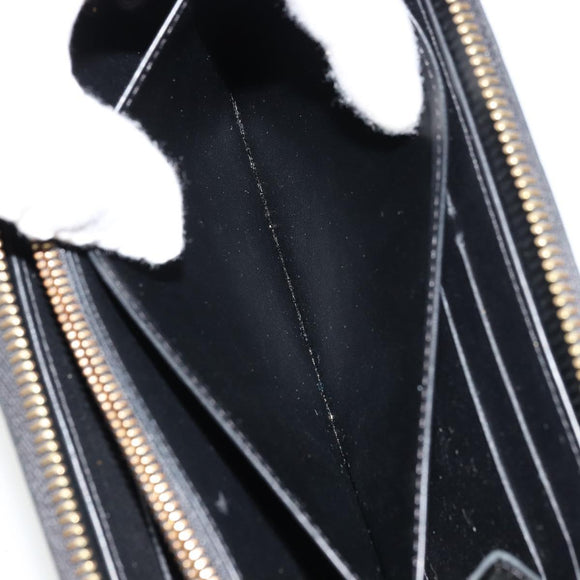 LOUIS VUITTON Vernis Yayoi Kusama Zippy Wallet White Black M91573 Auth bs35097A