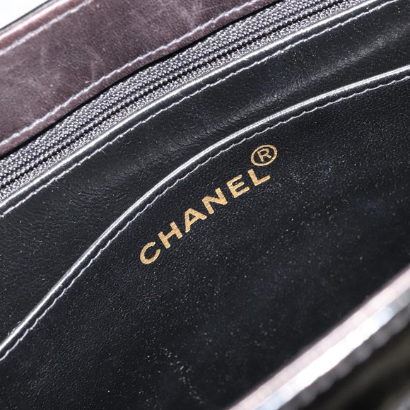 CHANEL Matelasse Chain Tote Bag Patent leather Black Gold CC Auth bs35207