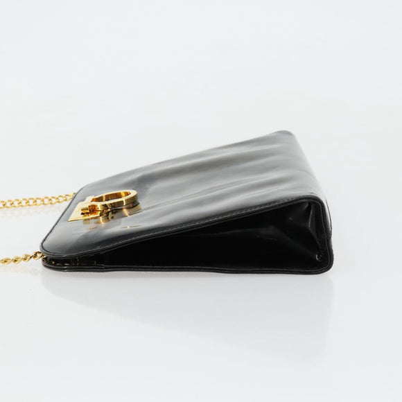 Salvatore Ferragamo Gancini Chain Bag Patent leather Black Gold Auth bs35209