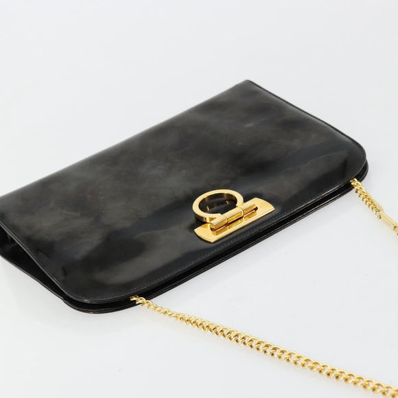 Salvatore Ferragamo Gancini Chain Bag Patent leather Black Gold Auth bs35209