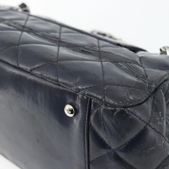 CHANEL Matelassé Kettenhandtasche Lackleder Navy Silber CC Auth bs35340