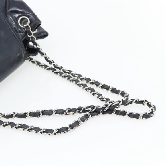 CHANEL Matelassé Kettenhandtasche Lackleder Navy Silber CC Auth bs35340