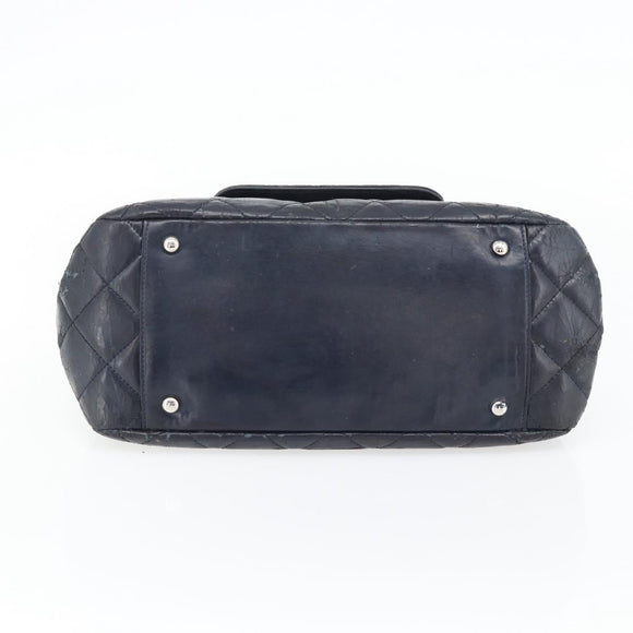 CHANEL Matelassé Kettenhandtasche Lackleder Navy Silber CC Auth bs35340