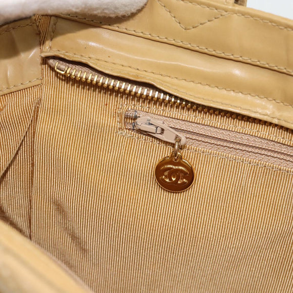 CHANEL Matelasse Tote Bag Patent Leather Beige Gold CC Auth bs35345