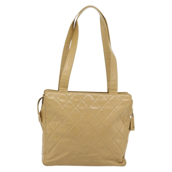 CHANEL Matelasse Tote Bag Patent Leather Beige Gold CC Auth bs35345