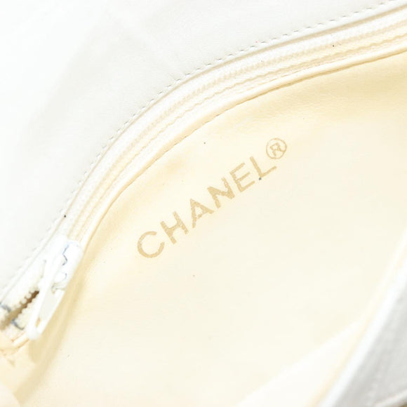 CHANEL Bicolore Waist Bag Lamb Skin White Gold CC Auth bs35350