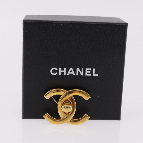 CHANEL Brooch Metal Gold Tone CC Auth bs35423M