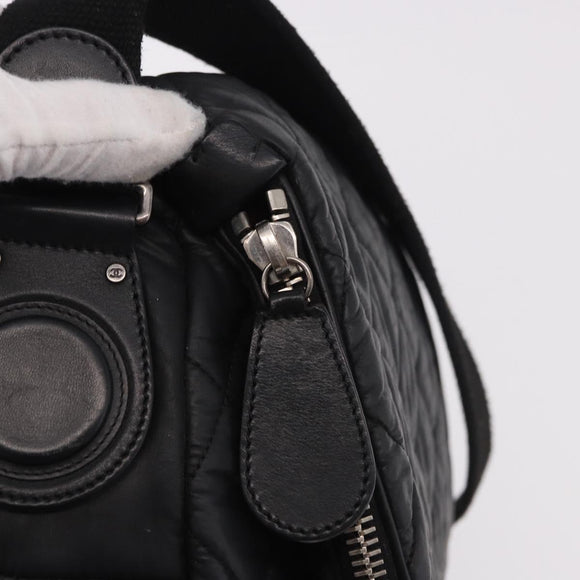 CHANEL Matelassé Schultertasche beschichtetes Canvas Schwarz Silber CC Auth bs35469