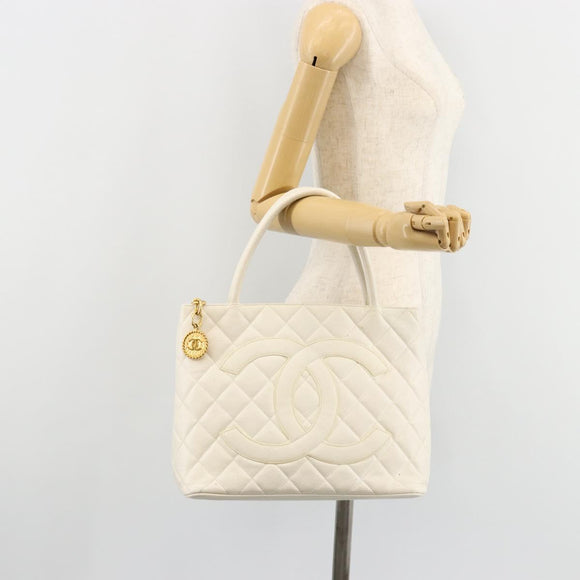 CHANEL Reissue Tote Bag Caviar Skin White Gold CC Auth bs35475