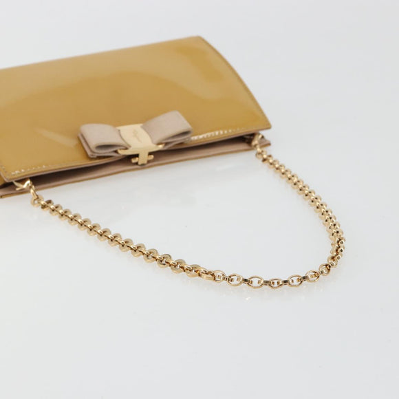 Salvatore Ferragamo Vara Ribbon Chain Bag Patent leather Beige Gold Auth bs35603
