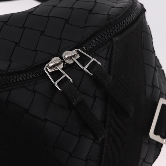 BOTTEGA VENETA INTRECCIATO Body Bag Leather Black Silver Auth bs35683A