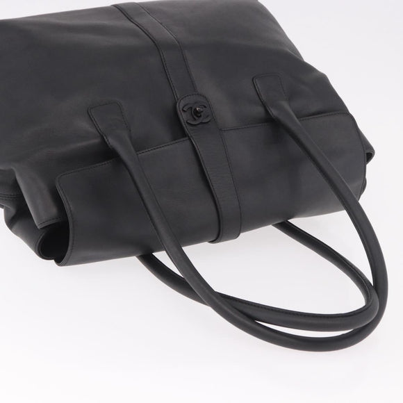 CHANEL Tote Bag Calf Leather Black CC Auth bs35686V