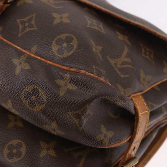 LOUIS VUITTON Monogram Saumur 30 Shoulder Bag M42256 LV Auth bs35731