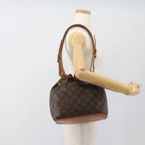 LOUIS VUITTON Monogram Petit Noe Shoulder Bag M42226 LV Auth bs35733A