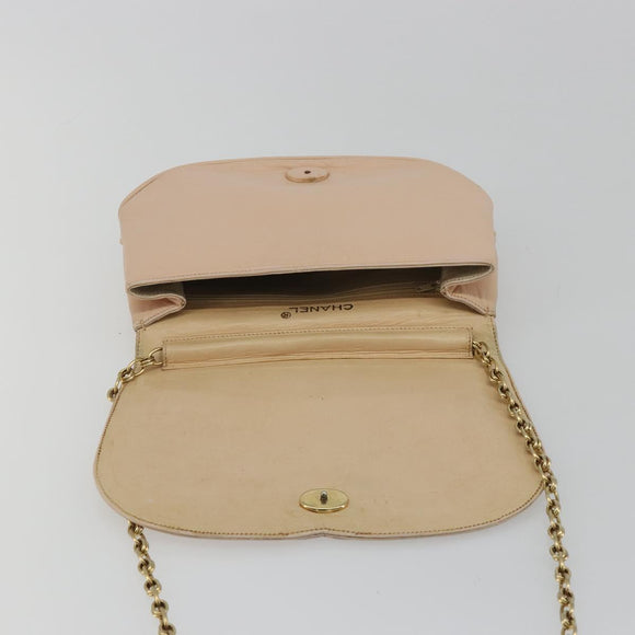 CHANEL Chain Shoulder Bag Leather Beige Gold CC Auth bs35821
