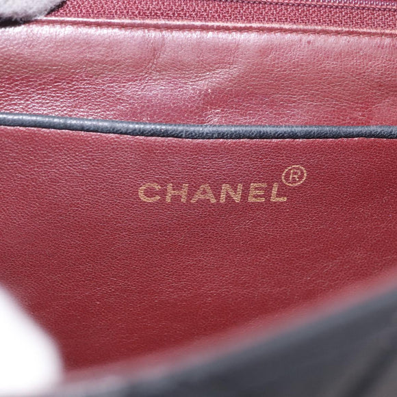 CHANEL Matelasse Chain Shoulder Bag Leather Black Gold CC Auth bs35943