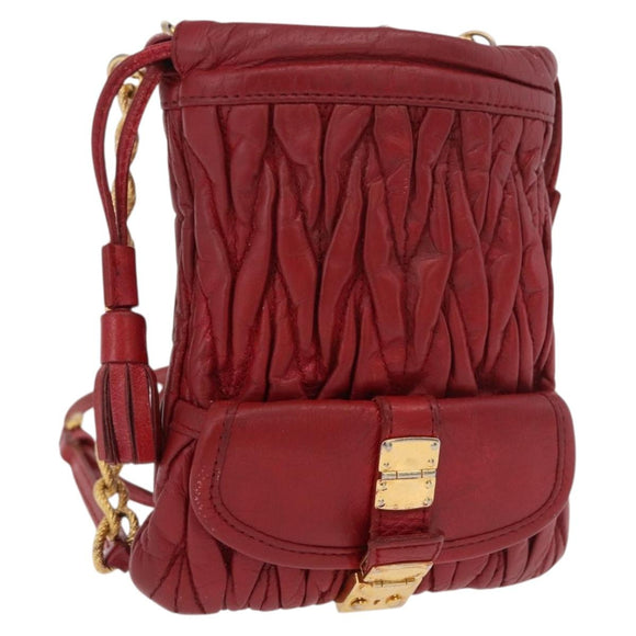 Miu Miu Matelasse Shoulder Pouch Chain Leather Red Gold Auth bs36016