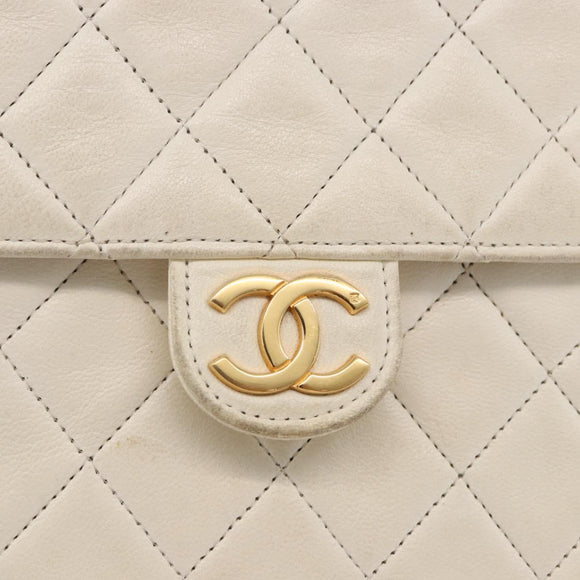 CHANEL Matelasse Chain Shoulder Bag Lamb Skin White Gold CC Auth bs36523