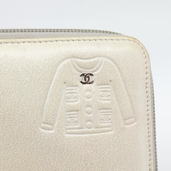 CHANEL Long Wallet Leather Ivory Silver CC Auth bs36634