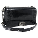 CHANEL Matelasse Boy Chanel Chain Bag Patent leather Black CC Auth bs36658A-1