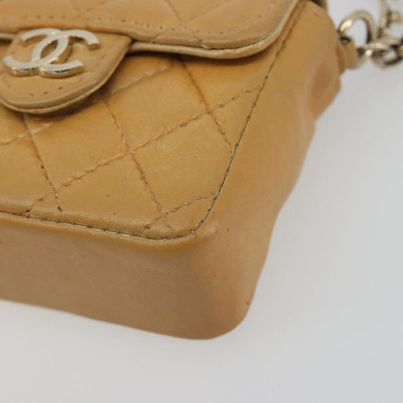 CHANEL Matelasse Charm Lamb Skin Gold Beige CC Auth bs36773