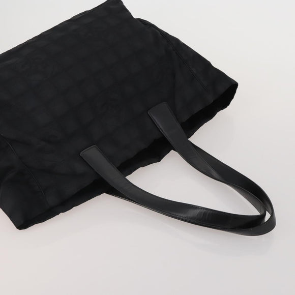 CHANEL New Travel Line Tote Bag Canvas 3 Set Black White CC Auth bs36791