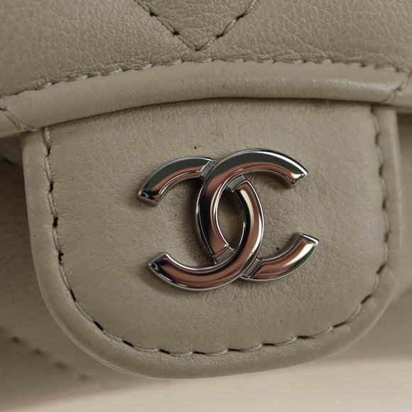 CHANEL V-stitch Classic Mini Chain Bag Lamb Skin Beige Silver CC Auth bs36939M