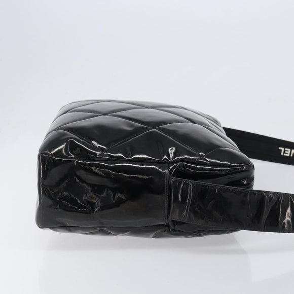 CHANEL Matelasse Shoulder Bag Patent leather Black Silver CC Auth bs36946