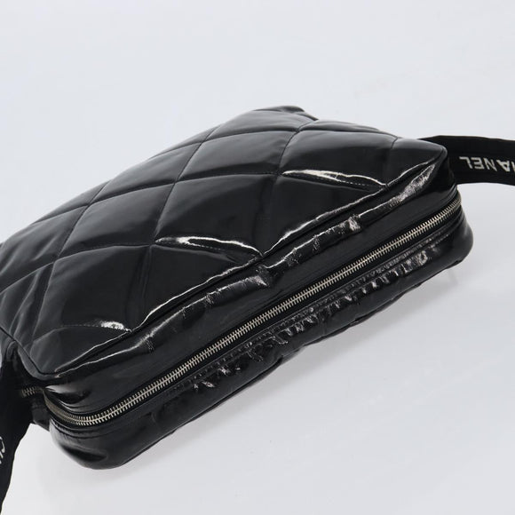 CHANEL Matelasse Shoulder Bag Patent leather Black Silver CC Auth bs36946