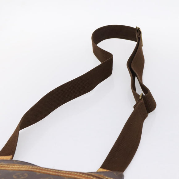 LOUIS VUITTON Monogram Pochette Bosphore Shoulder Bag M40044 LV Auth bs36987