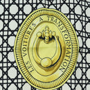 HERMES Carre 90 Scarf Silk Black White Auth bs37175-15