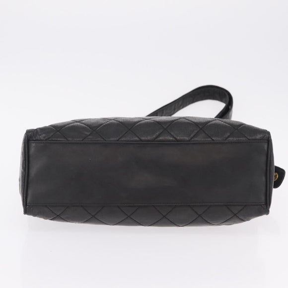 CHANEL Matelasse Chain Shoulder Bag Patent leather Black Gold CC Auth bs37212