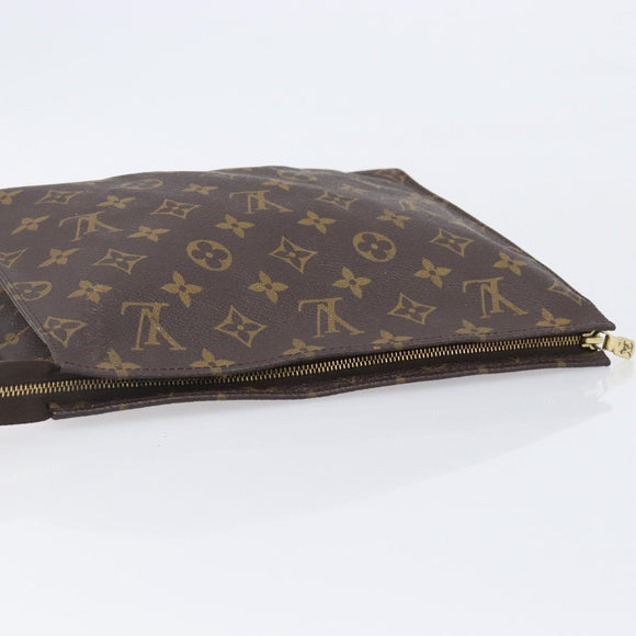 LOUIS VUITTON Monogram Poche Toilette 26 Pouch M47542 LV Auth bs37273