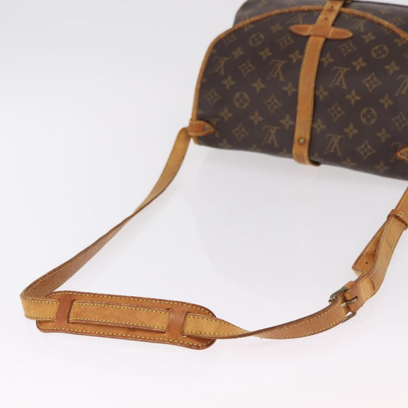 LOUIS VUITTON Monogram Saumur 30 Shoulder Bag M42256 LV Auth bs37425